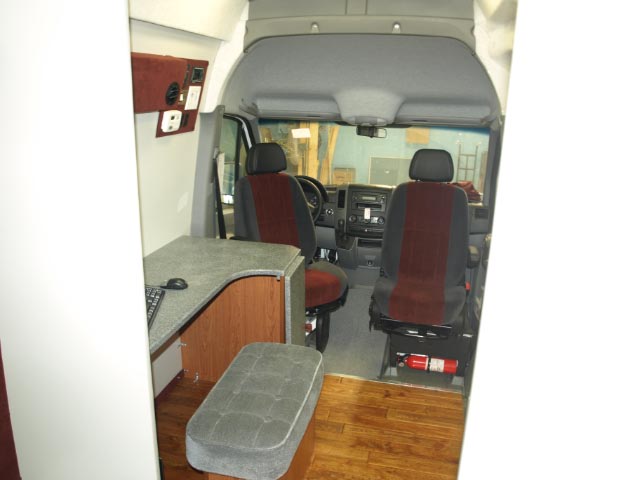 Sprinter 2500 Cargo Van fitted with NewTom VG Pan + CBCT